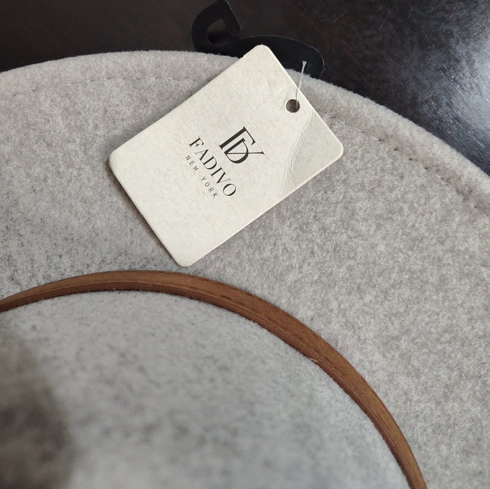 Fadivo Gray Wide Brim Fedora Hat Tan Band Boho Style NWT OS - Picture 8 of 10